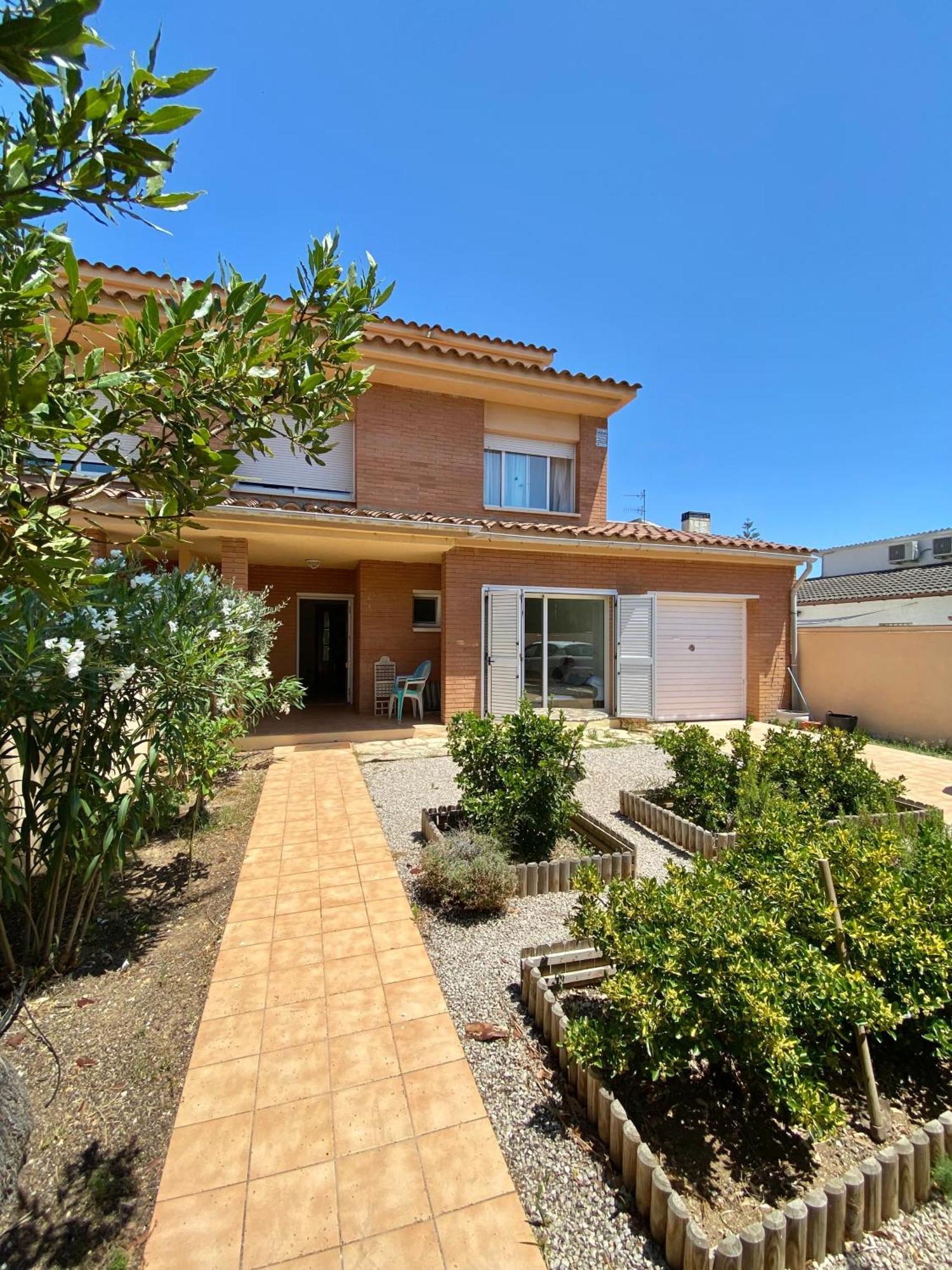 Villa Isabel Sitges, Rocamar Sant Pere De Ribes Exterior photo
